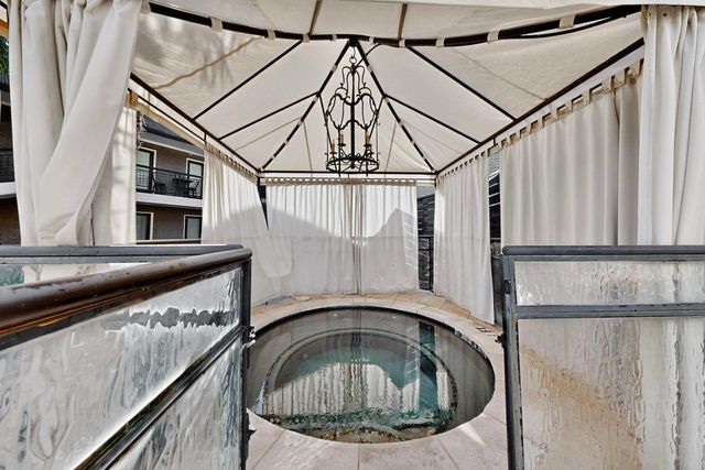 10109 Regal Park Lane 117, Dallas, TX 75230