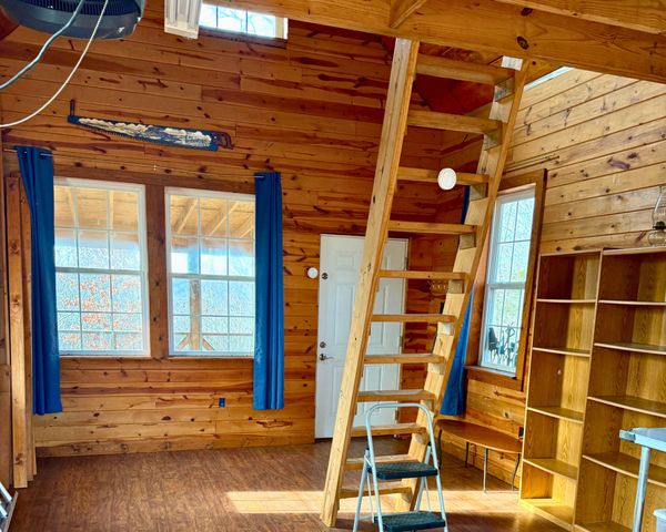 353 Red Bud Ln, Hilham, TN 38568