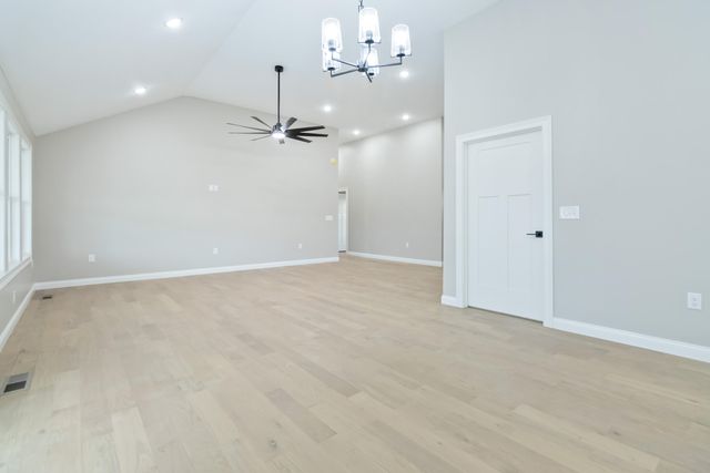 90 Lone Oak Court, Somerset, KY 42503