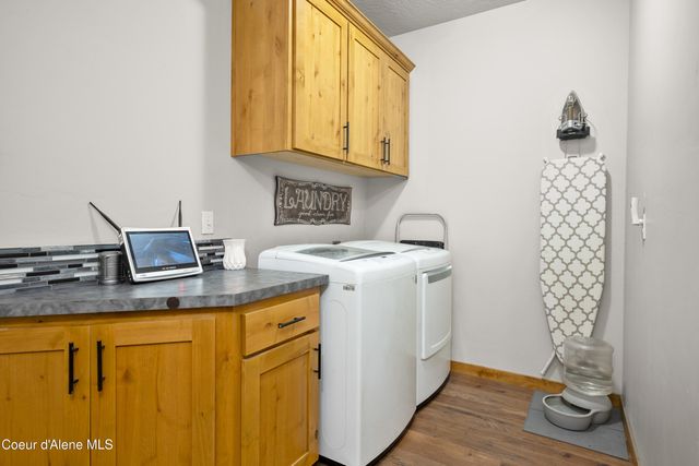 8436 E Snowy LN, Athol, ID 83801