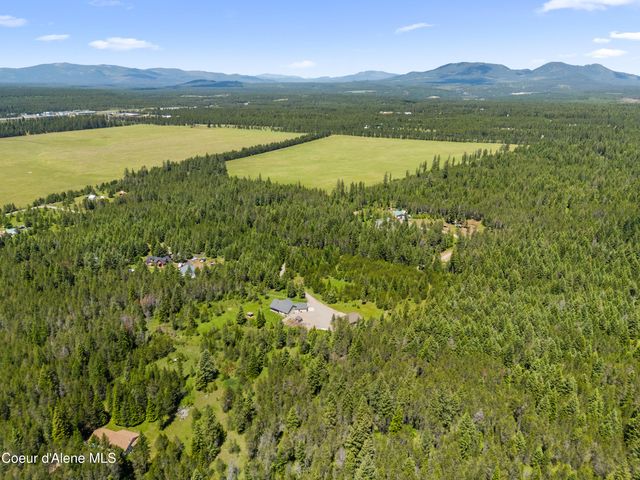 8436 E Snowy LN, Athol, ID 83801