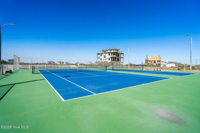 484 Little Kinston Road, Surf City, NC 28445