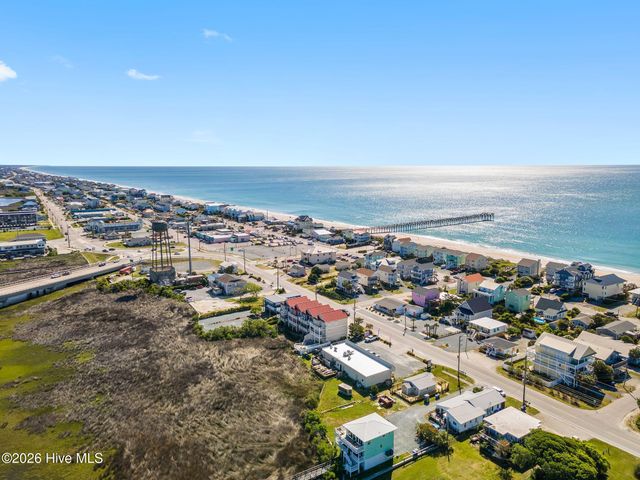 484 Little Kinston Road, Surf City, NC 28445