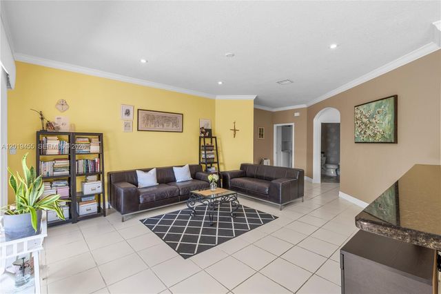17047 NW 16th St, Pembroke Pines, FL 33028