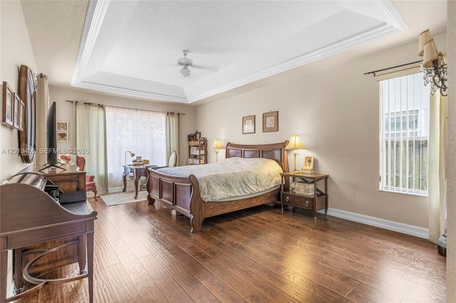 17047 NW 16th St, Pembroke Pines, FL 33028