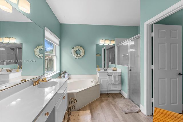 17047 NW 16th St, Pembroke Pines, FL 33028