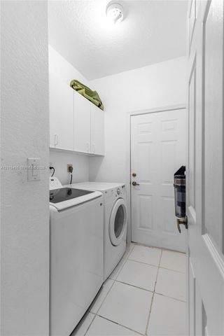 17047 NW 16th St, Pembroke Pines, FL 33028
