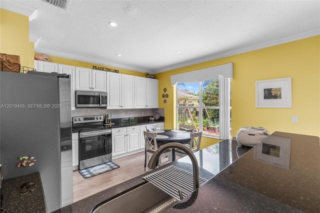 17047 NW 16th St, Pembroke Pines, FL 33028
