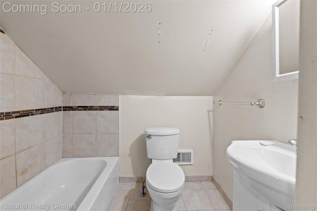 7635 Ashton Avenue, Detroit, MI 48228