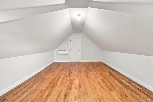 1978 Needham, Bronx, NY 10466