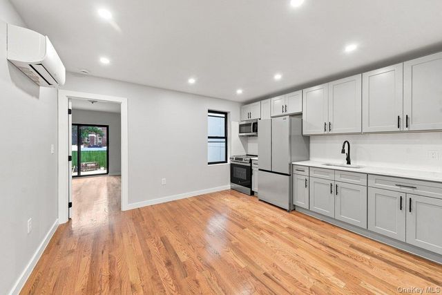 1978 Needham, Bronx, NY 10466