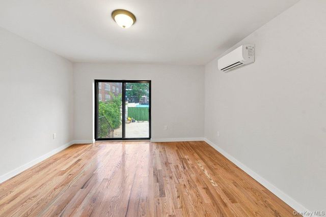 1978 Needham, Bronx, NY 10466