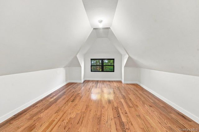 1978 Needham, Bronx, NY 10466