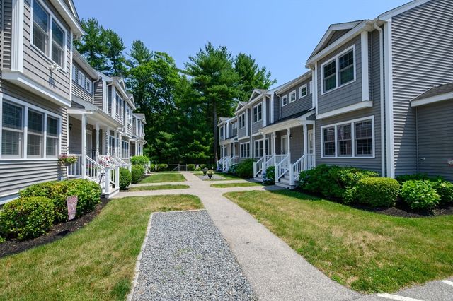 32 Great Cedar 32, Hanson, MA 02341