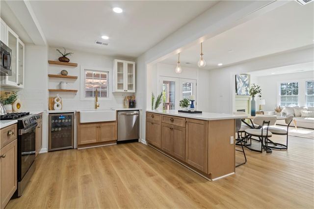 1673 Altadena SW Place, Atlanta, GA 30311