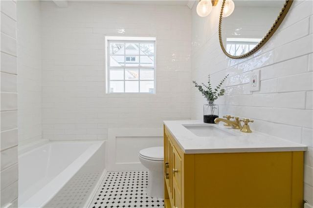 1673 Altadena SW Place, Atlanta, GA 30311