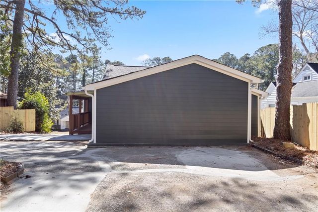 1673 Altadena SW Place, Atlanta, GA 30311