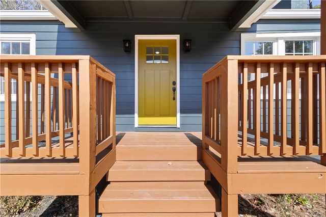 1673 Altadena SW Place, Atlanta, GA 30311