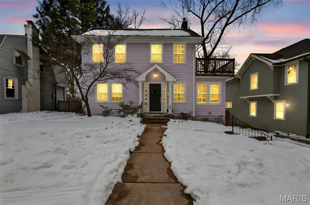 324 Stark Court, Webster Groves, MO 63119