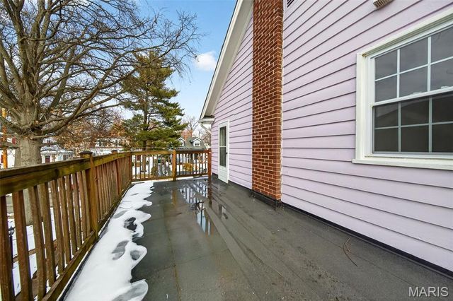 324 Stark Court, Webster Groves, MO 63119