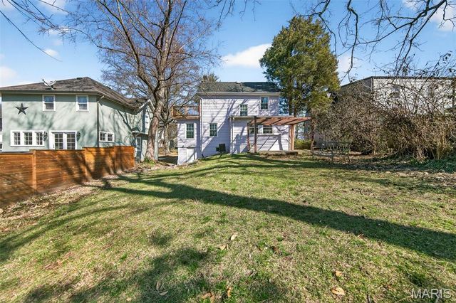 324 Stark Court, Webster Groves, MO 63119