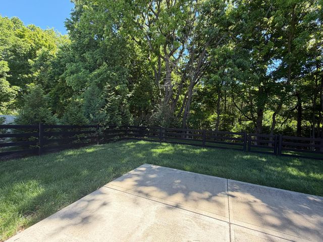 213 Red Cedar Drive, Nicholasville, KY 40356