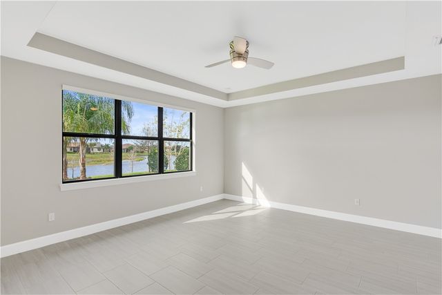 4088 Basket Oak Circle, Vero Beach, FL 32967