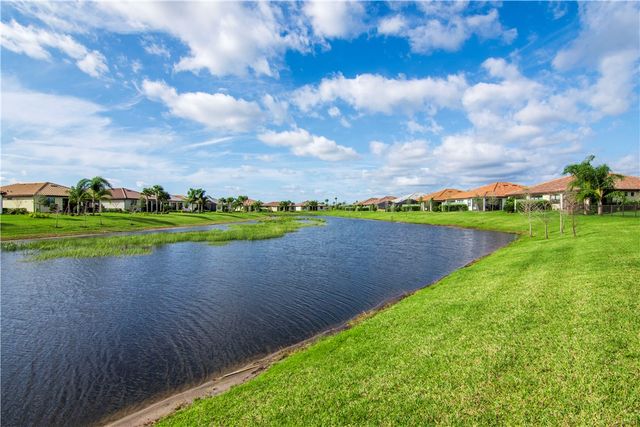 4088 Basket Oak Circle, Vero Beach, FL 32967