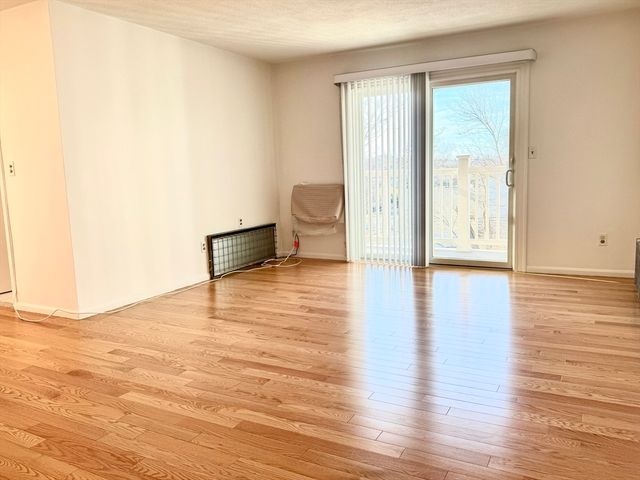 395 Revere Beach Pkwy 4A, Revere, MA 02151