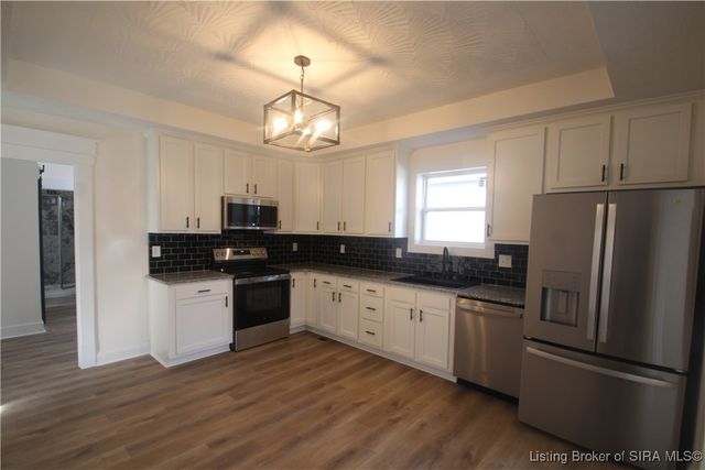1917 Culbertson Avenue, New Albany, IN 47150