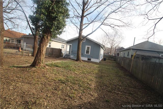 1917 Culbertson Avenue, New Albany, IN 47150