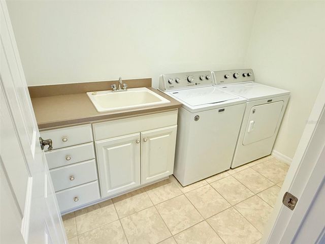 995 JOINER PLACE, The Villages, FL 32162