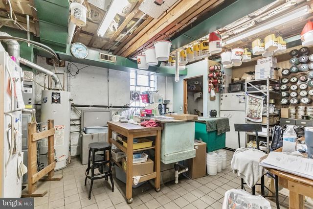 4999 LINDEN AVE, Philadelphia, PA 19114