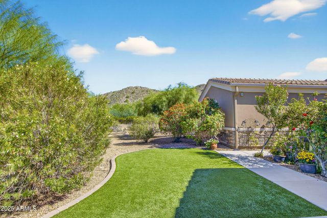 1913 W LAURIE Lane, San Tan Valley, AZ 85144