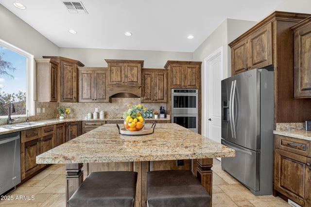 1913 W LAURIE Lane, San Tan Valley, AZ 85144