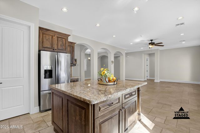 1913 W LAURIE Lane, San Tan Valley, AZ 85144