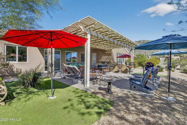 1913 W LAURIE Lane, San Tan Valley, AZ 85144