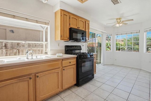 2194 Luz Way, Oceanside, CA 92056