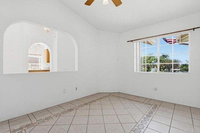 2194 Luz Way, Oceanside, CA 92056