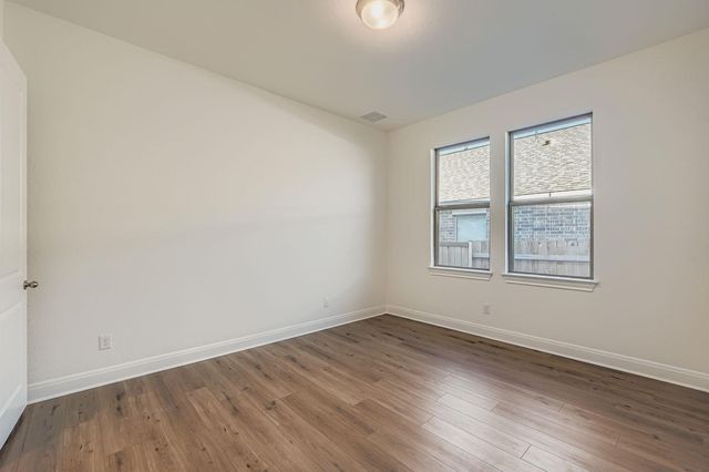 138 Prickly Poppy LOOP, Kyle, TX 78640