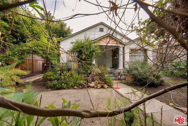 2206 Walnut Avenue, Venice, CA 90291