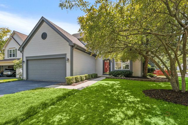 6141 Crossland Boulevard, Gurnee, IL 60031
