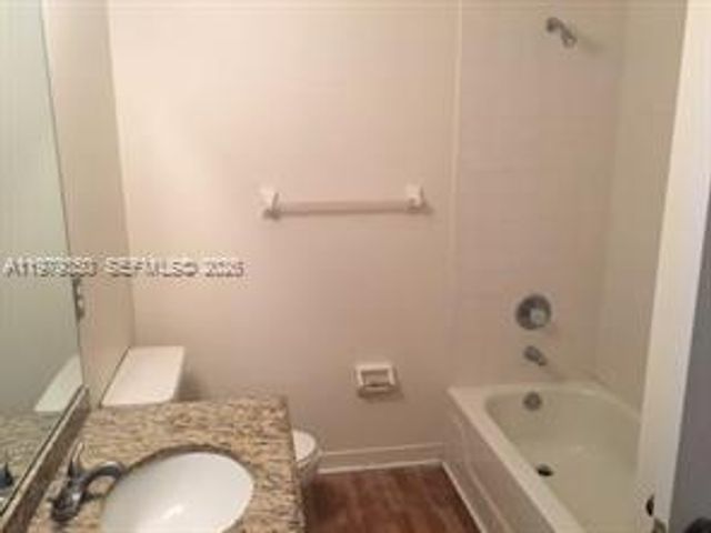 806 Maplewood Dr, Green Acres, FL 33415