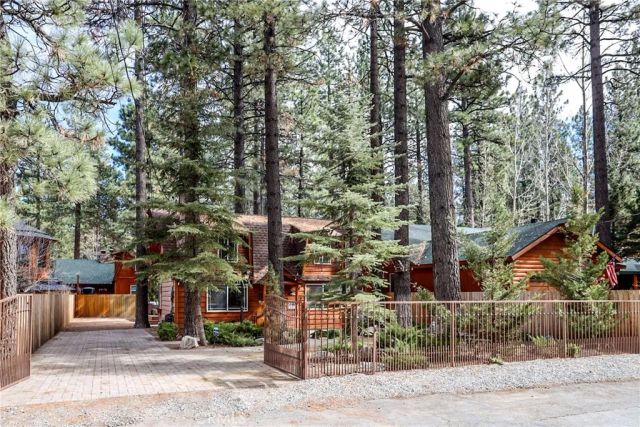 936 Nana, Big Bear City, CA 92314