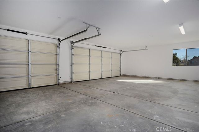 18238 Talisman Street, Hesperia, CA 92345