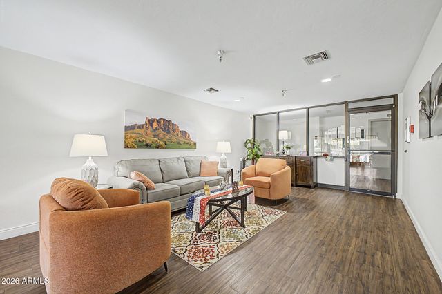 515 S PARKCREST -- 533, Mesa, AZ 85206