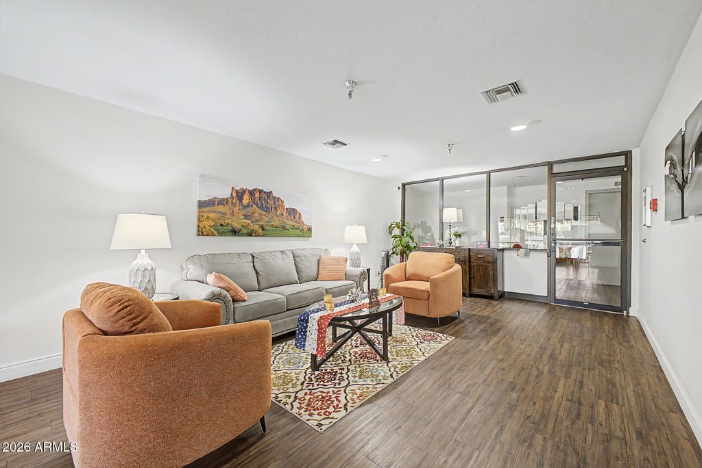 515 S PARKCREST -- 533, Mesa, AZ 85206 — photo 2