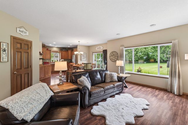 837 Boldt Street, Chaska, MN 55318