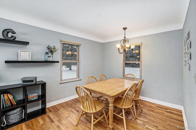 7545 Porter Road, Grand Blanc, MI 48439