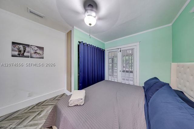 46 NE 43rd St, Miami, FL 33137